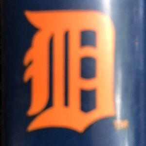 ISO VS PINK Detroit Tigers